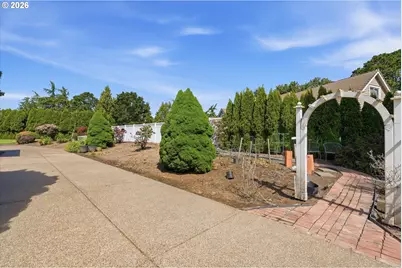 9850 NE Meadow Loop, Newberg, OR 97132 - Photo 39