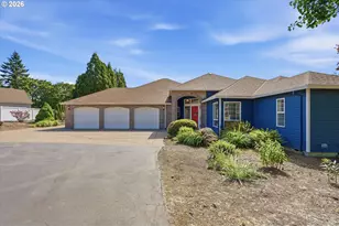 9850 NE Meadow Loop, Newberg, OR 97132 - Photo 3