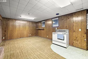 6884 S Hansen Ln, Aurora, OR 97002 - Photo 25