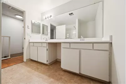 23882 NE Treehill Dr, Wood Village, OR 97060 - Photo 21