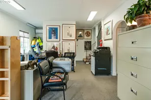 5555 SW Scholls Ferry Rd, Portland, OR 97225 - Photo 5