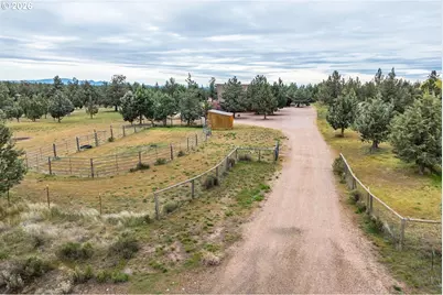 7423 SW Sand Ridge Rd, Terrebonne, OR 97760 - Photo 35