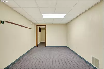 1920 NE 127th Ave, Portland, OR 97230 - Photo 33