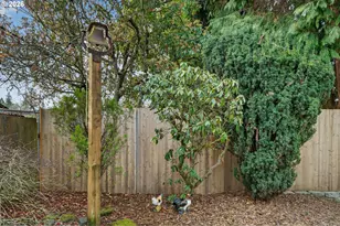 1920 NE 127th Ave, Portland, OR 97230 - Photo 45