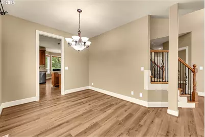 2573 34th St, Washougal, WA 98671 - Photo 5