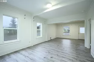 102 SE 1st St, McMinnville, OR 97128 - Photo 11