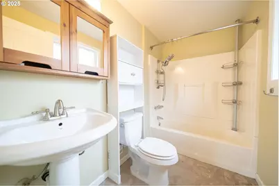 4555 Swallow Ct NE, Salem, OR 97301 - Photo 19