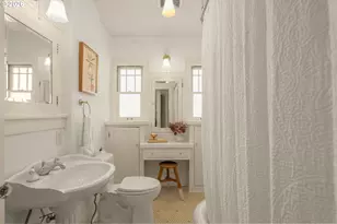 2614 NE 27th Ave, Portland, OR 97212 - Photo 17