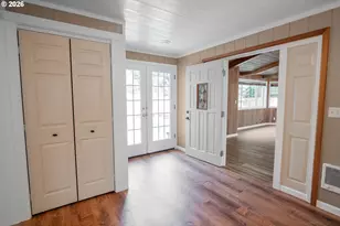 46 Karen Ct, Cottage Grove, OR 97424 - Photo 9