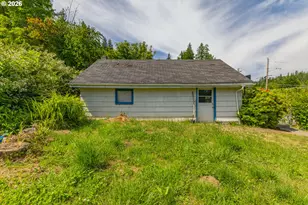 1775 N Fir St, Coquille, OR 97423 - Photo 19