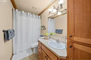 963 SW View Crest Dr, Dundee, OR 97115 - Photo 29