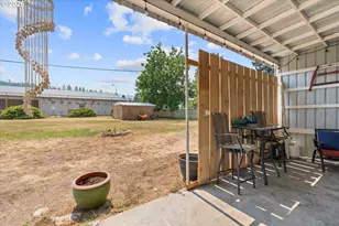 402 3rd St, Wallowa, OR 97885 - Photo 31
