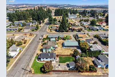 216 E Main St, Sublimity, OR 97385 - Photo 45