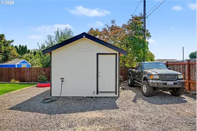 216 E Main St, Sublimity, OR 97385 - Photo 33