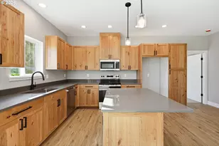 1680 Morton St, The Dalles, OR 97058 - Photo 13