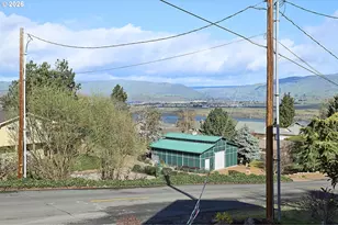 1680 Morton St, The Dalles, OR 97058 - Photo 37