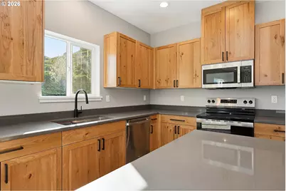 1680 Morton St, The Dalles, OR 97058 - Photo 9