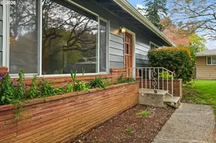 18411 SE Ivon Ct, Gresham, OR 97030 - Photo 5