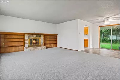 18411 SE Ivon Ct, Gresham, OR 97030 - Photo 7