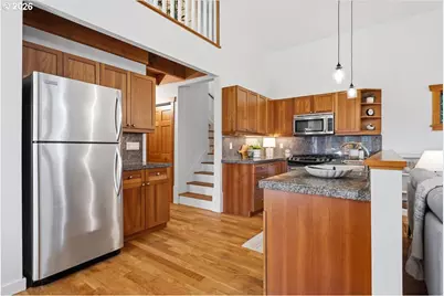 7043 SE Clinton St, Portland, OR 97206 - Photo 7