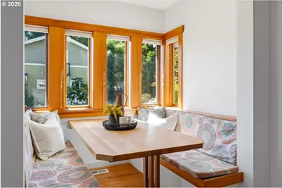 7043 SE Clinton St, Portland, OR 97206 - Photo 9