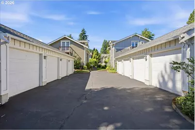 7043 SE Clinton St, Portland, OR 97206 - Photo 29