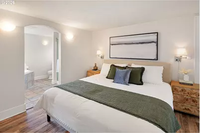 910 E 22nd Ave, Eugene, OR 97405 - Photo 19