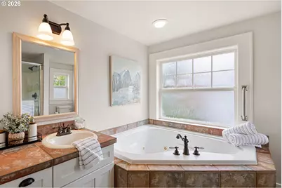 910 E 22nd Ave, Eugene, OR 97405 - Photo 21