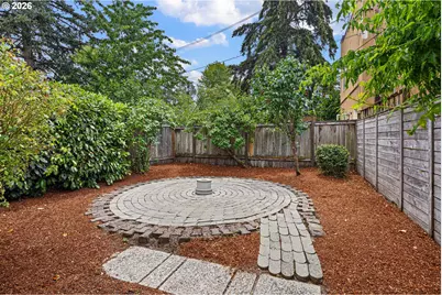 910 E 22nd Ave, Eugene, OR 97405 - Photo 43