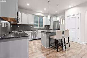 10911 SW Barber St, Wilsonville, OR 97070 - Photo 9