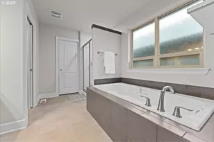 10911 SW Barber St, Wilsonville, OR 97070 - Photo 21