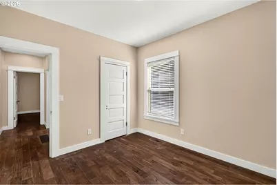 8028 SE Taylor St, Portland, OR 97215 - Photo 17
