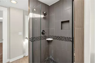 8028 SE Taylor St, Portland, OR 97215 - Photo 31