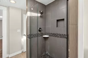 8028 SE Taylor St, Portland, OR 97215 - Photo 31