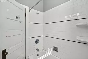 8028 SE Taylor St, Portland, OR 97215 - Photo 19