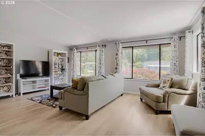 11524 SW Royal Villa Dr, Tigard, OR 97224 - Photo 3
