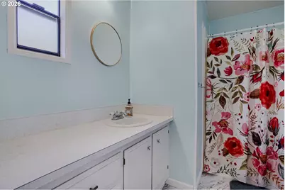 11524 SW Royal Villa Dr, Tigard, OR 97224 - Photo 11