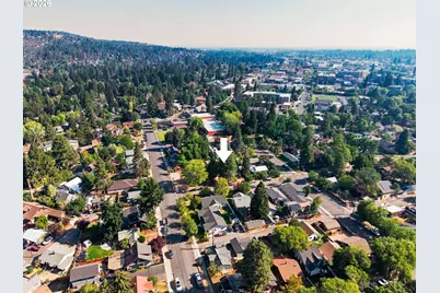 828 NW Florida Ave, Bend, OR 97703 - Photo 19