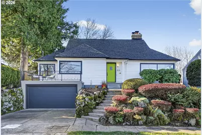 8035 SW 8th Ave, Portland, OR 97219 - Photo 1