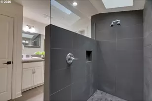 29276 SW Costa Cir E, Wilsonville, OR 97070 - Photo 17