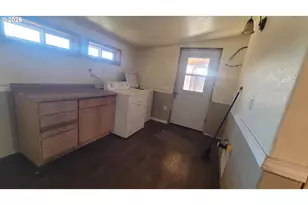 36800 SE Proctor Rd, Boring, OR 97009 - Photo 9