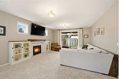 8117 Cox Ln, Gladstone, OR 97027 - Photo 9