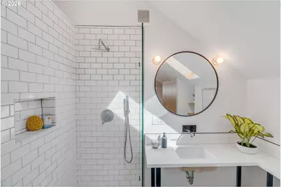 537 N Stafford St, Portland, OR 97217 - Photo 39