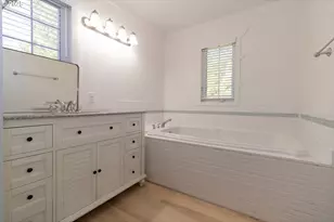 125 W 11th St, Florence, OR 97439 - Photo 19