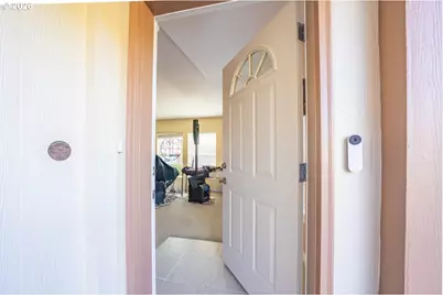 4340 SE Heron Loop, Lincoln City, OR 97367 - Photo 5