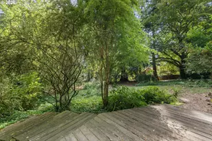 7530 SW Cherry Dr, Portland, OR 97223 - Photo 31