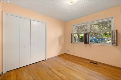 7530 SW Cherry Dr, Portland, OR 97223 - Photo 17