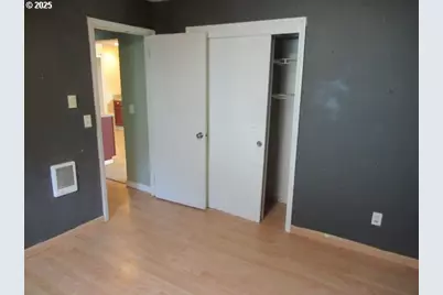 341 SW Madison St, Sheridan, OR 97378 - Photo 17