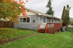 341 SW Madison St, Sheridan, OR 97378 - Photo 1