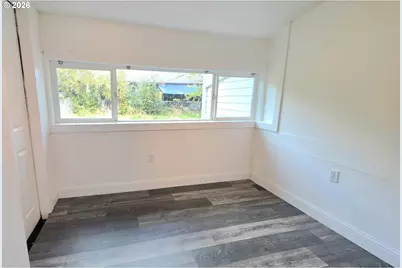 7807 SE Ogden St, Portland, OR 97206 - Photo 13
